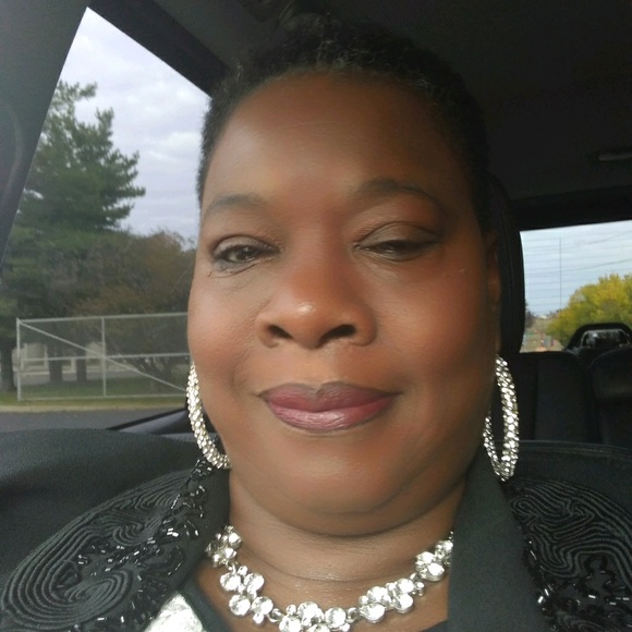 Meet your Posher, Josephine - Picture 1 of 1